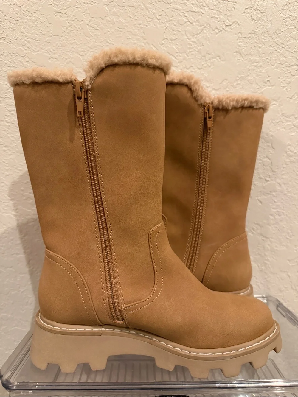 Classic Shearling-Lined Tan Girls Winter Boots